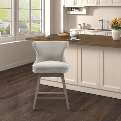 Tabouret de bar pivotant à 360 degrés Emmett gris pâle avec clous décoratifs
