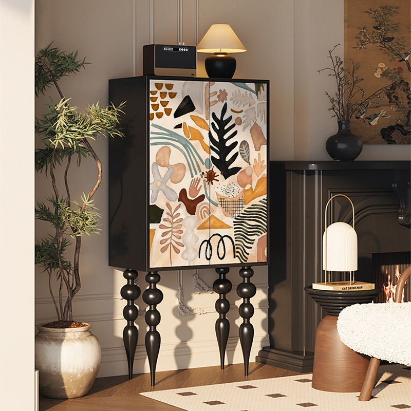 Armoire décorative française moderne