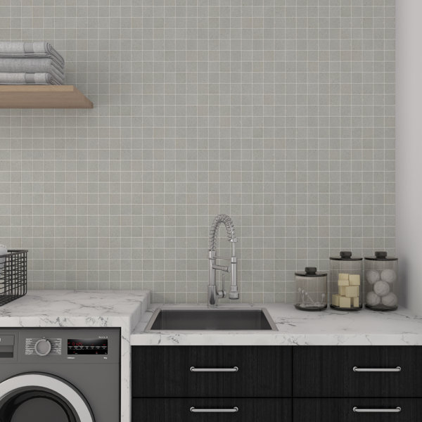Keystones 2" Hexagon Mosaic in Desert Gray Speckle
