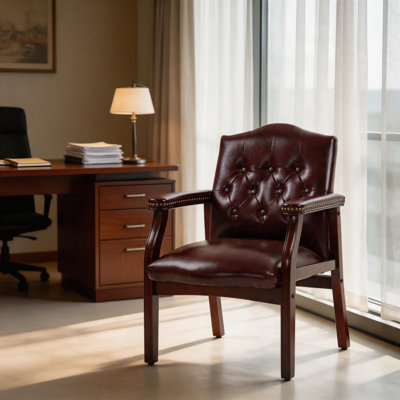 Fauteuil de réception ergonomique en cuir à dossier moyen, chaise d'appoint rembourrée capitonnée à boutons avec finition en bois d'acajou, fauteuil de direction traditionnel robuste de 275 lb pour salle de conférence de salle d'attente de bureau