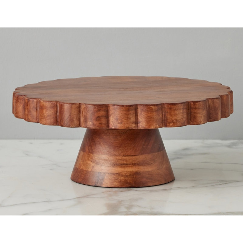 Natural Scalloped Cake Stand