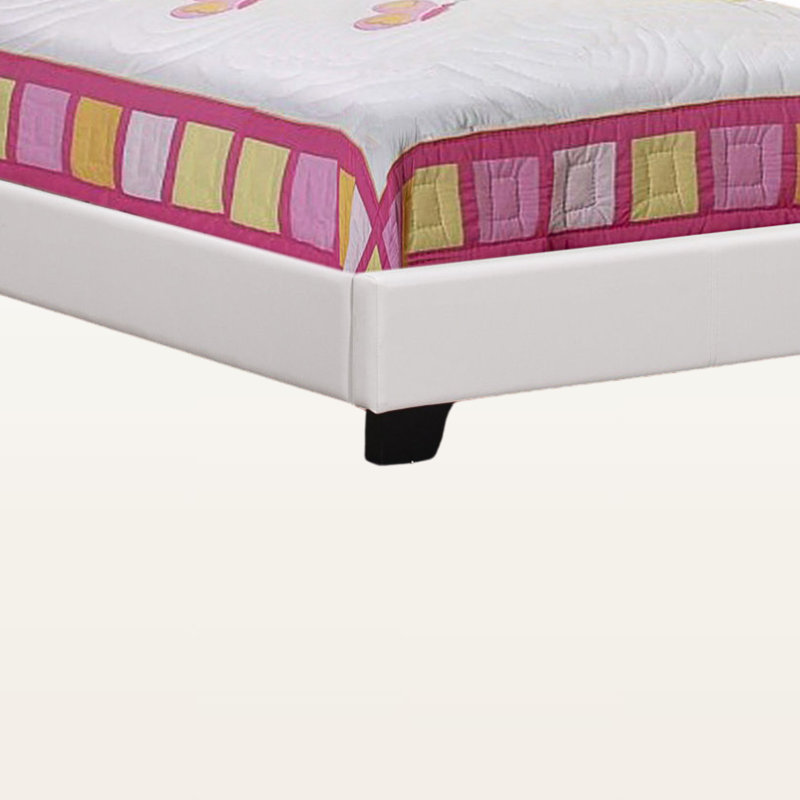 Lit simple tapissier en similicuir Nevan, H 45,58 po x l 42,88 po x L 80,88 po