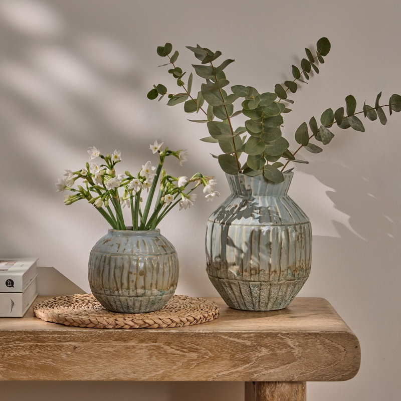 Table Vase 1