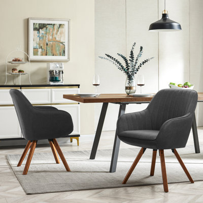 Fauteuil rembourré pivotant