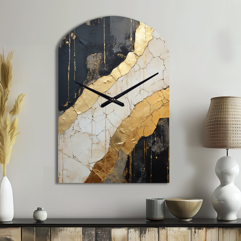 Black Gold Adorned Potteries V - Arch Shape Large Black Wall Clock - Unique Shape, Moyenne