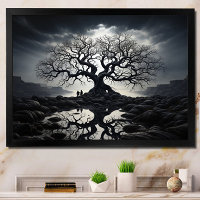 " The Contrast Tree Monochrome II "