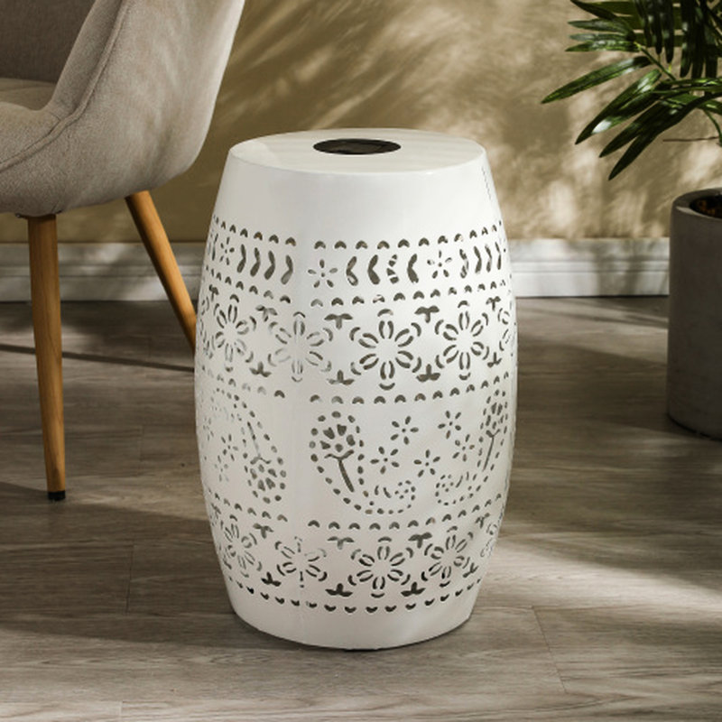Table d'appoint à énergie solaire avec batterie, fer rond blanc pour paysage de jardin, crée une ambiance élégante la table de nuit, bureau polyvalent et jardin, jette en forme d'étoile