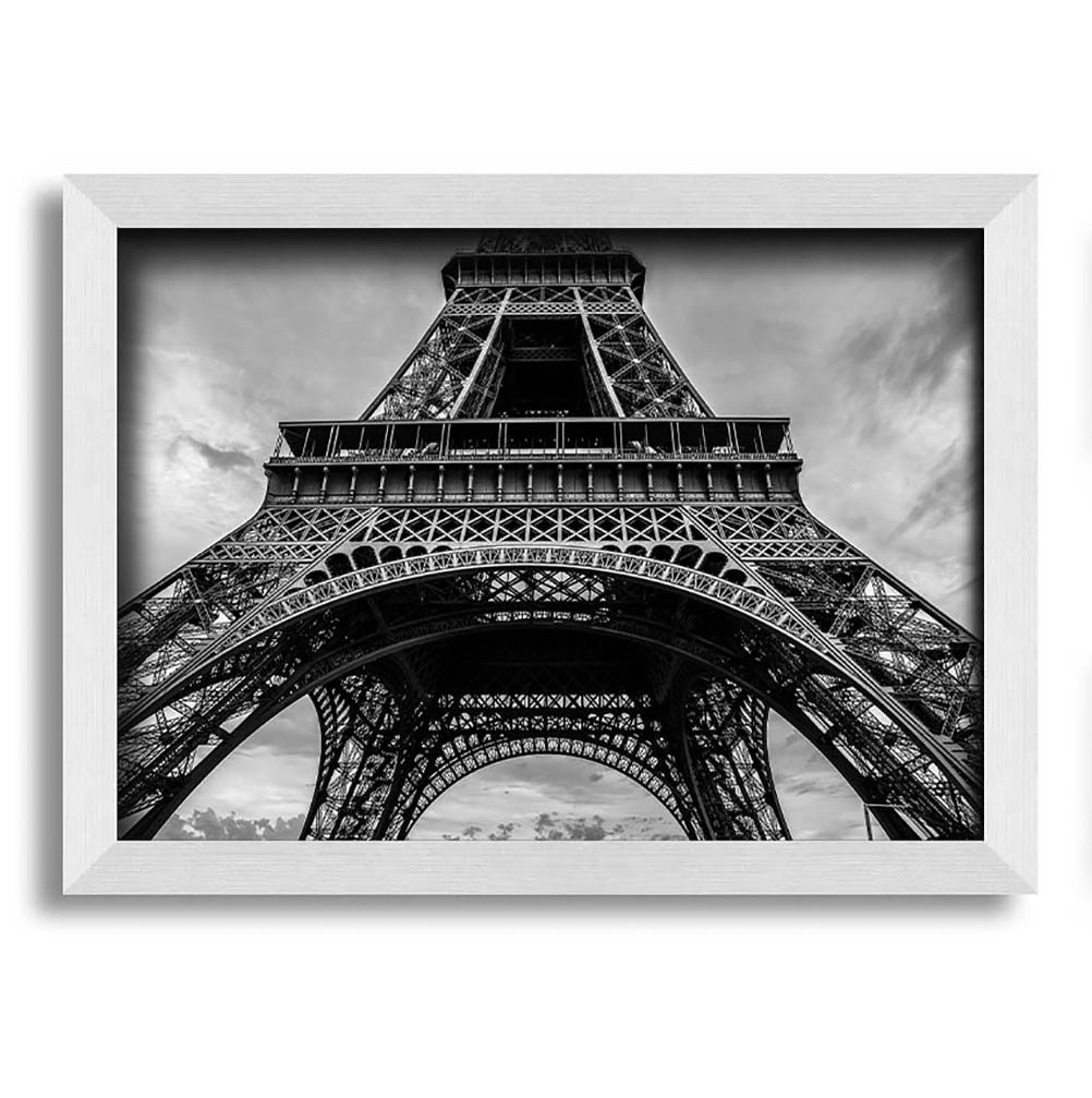 Gerahmtes Leinwandbild Eiffel Tower Close up 2