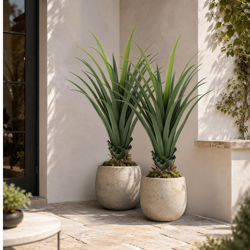 Fausse plante d'agave en pot, 1, 44.09" H x 27.56" W