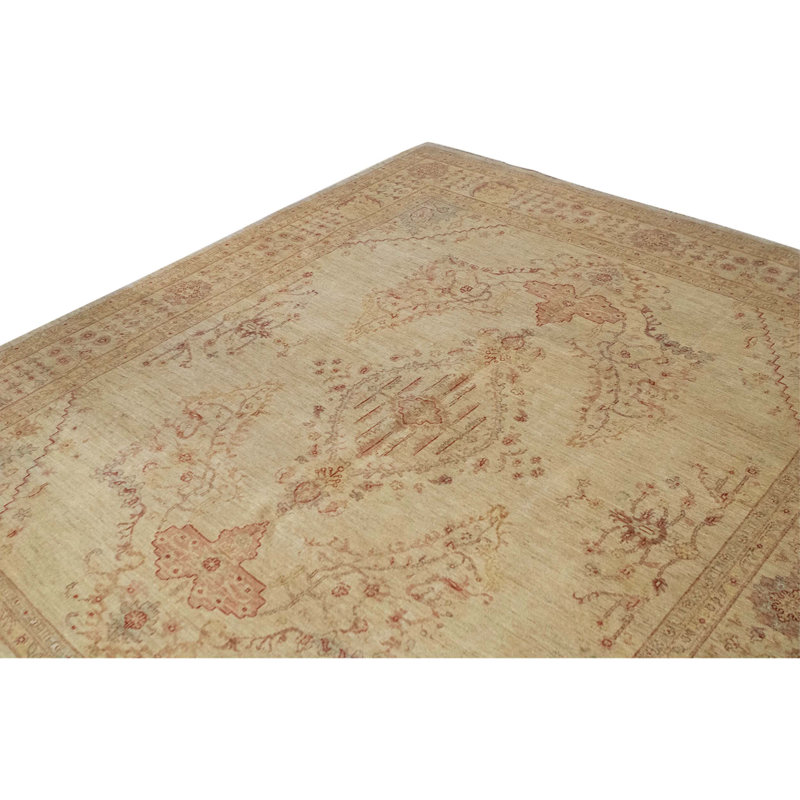Tapis unique beige, brun et rose 8 pi 1 po x 9 pi 4 po One-of-a-Kind