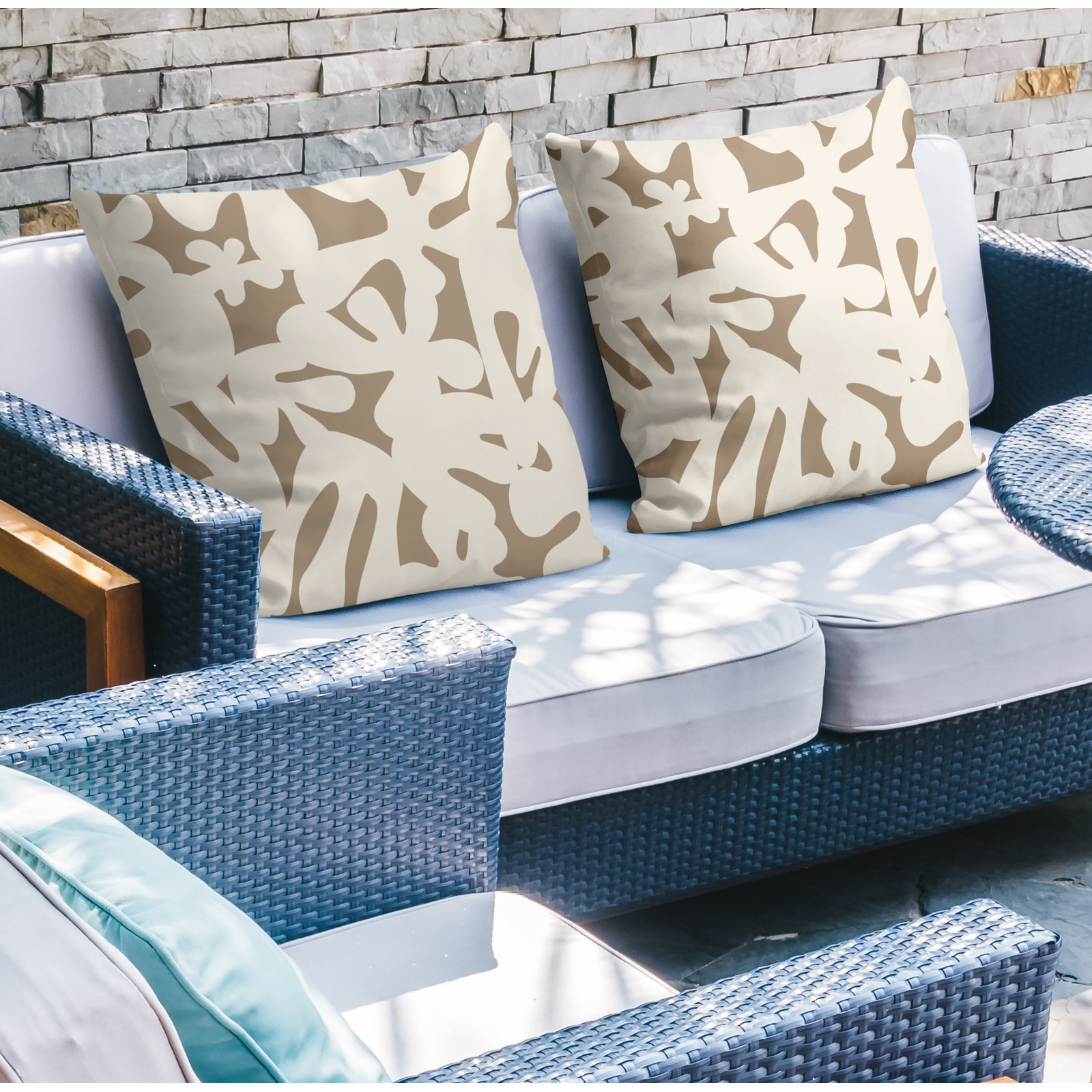 Lara Indoor/Outdoor Throw Pillow, 19" x 19", Off White