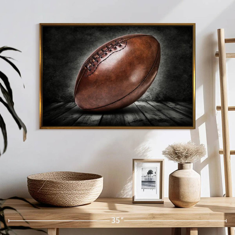 Football rétro grunge, Cadre flottant doré, 25 po x 17 po