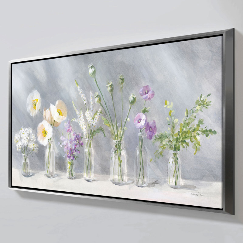 "Country Fresh I" par Danhui Nai, reproduction sur toile dans un cadre flottant, H 21,5 po x l 33,5 po, Argent argent