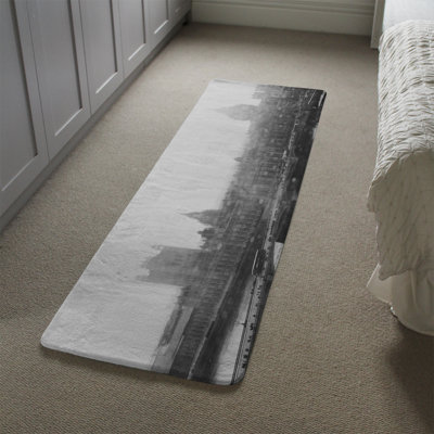 Markel Runner 68 cm x 235 cm Shag
