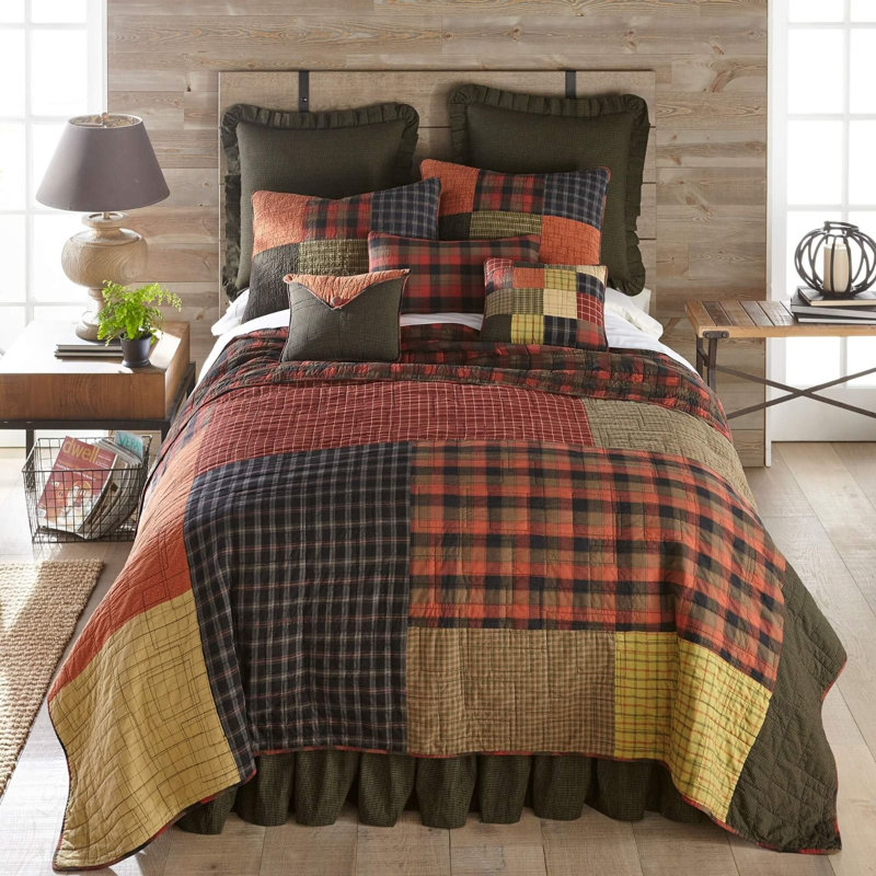 Donna Sharp Woodland Square Pieced Cotton Full/Queen Quilt, Full/Queen Quilt