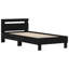 Bed-1044765268