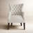 Fauteuil d'appoint à oreilles capitonné Hannah-530619750