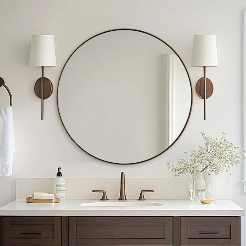 Miroir de salle de bain Kaitlee Cadre en acier inoxydable, Bronze brossé, 30 po x 30 po, Round