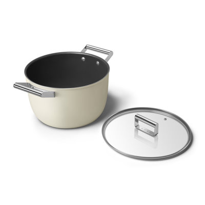Casserole avec couvercle