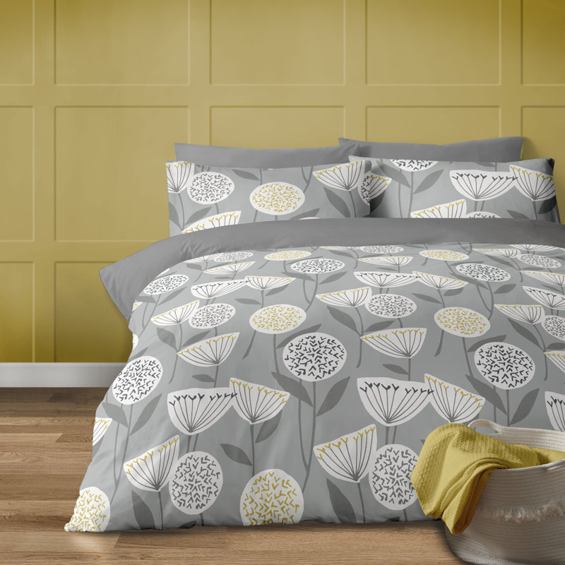 Akeiya Cotton Blend Floral Duvet Cover Set with Pillowcases Included, Double - 2 Standard Pillowcases