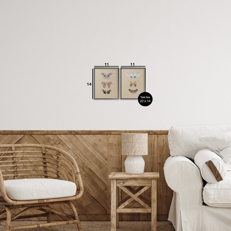Ensemble de 2 giclées encadrées, par Danhui Nai, H 14 po x l 22 po, Giclée encadrée noir minuit