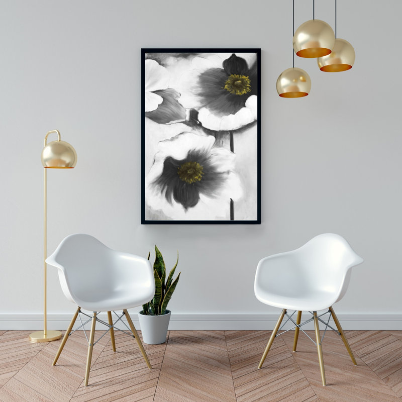 " Black And White Flowers "