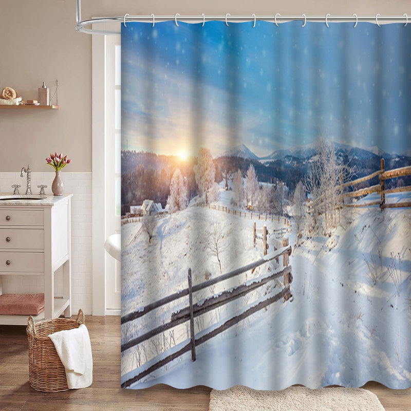 Rideau de douche Winter Country Snowy Road Evergreen Forest avec 12 crochets, L 72 po x l 78 po