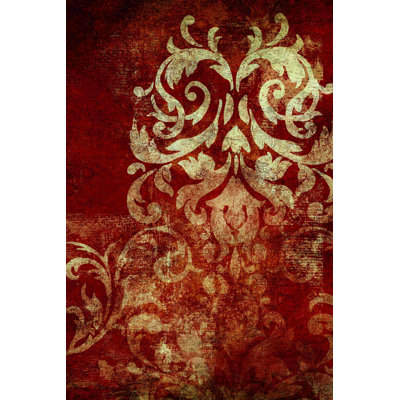 " Red Tall Tradition "