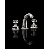 King Widespread Bathroom Faucet with Drain Assembly