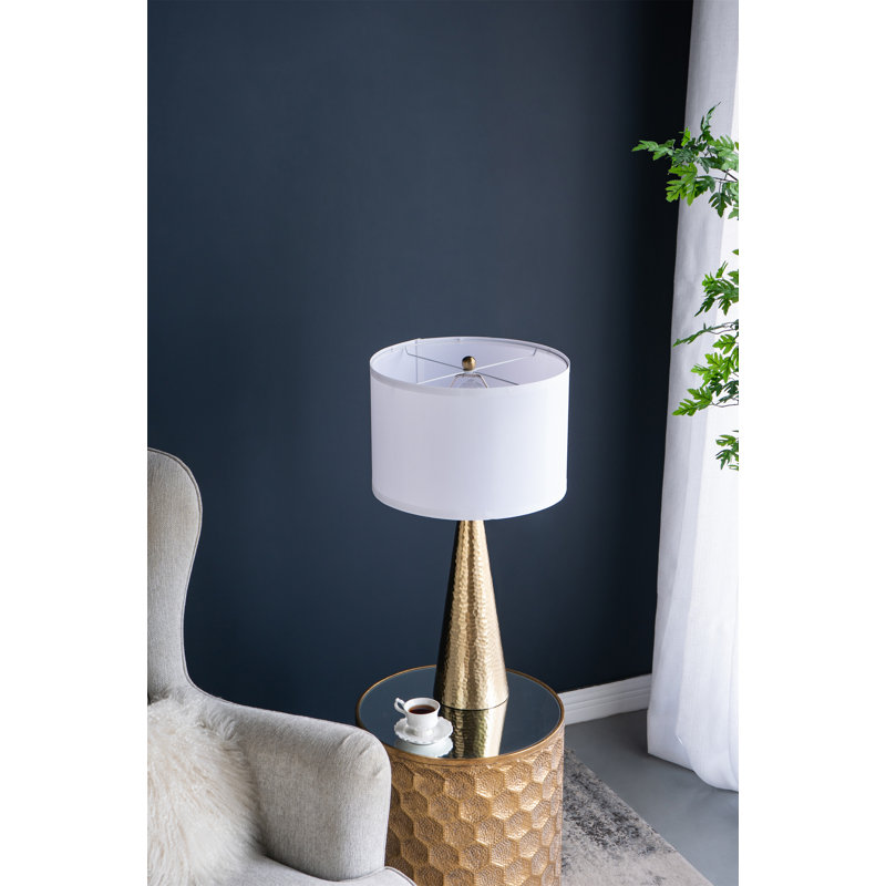 Lampe de table conique en aluminium D15 x 28,5 po (assemblage de l'abat-jour requis)