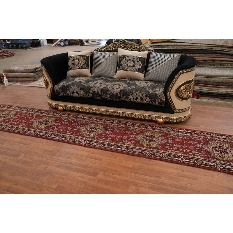 Tapis rouge à motif géométrique 3x21