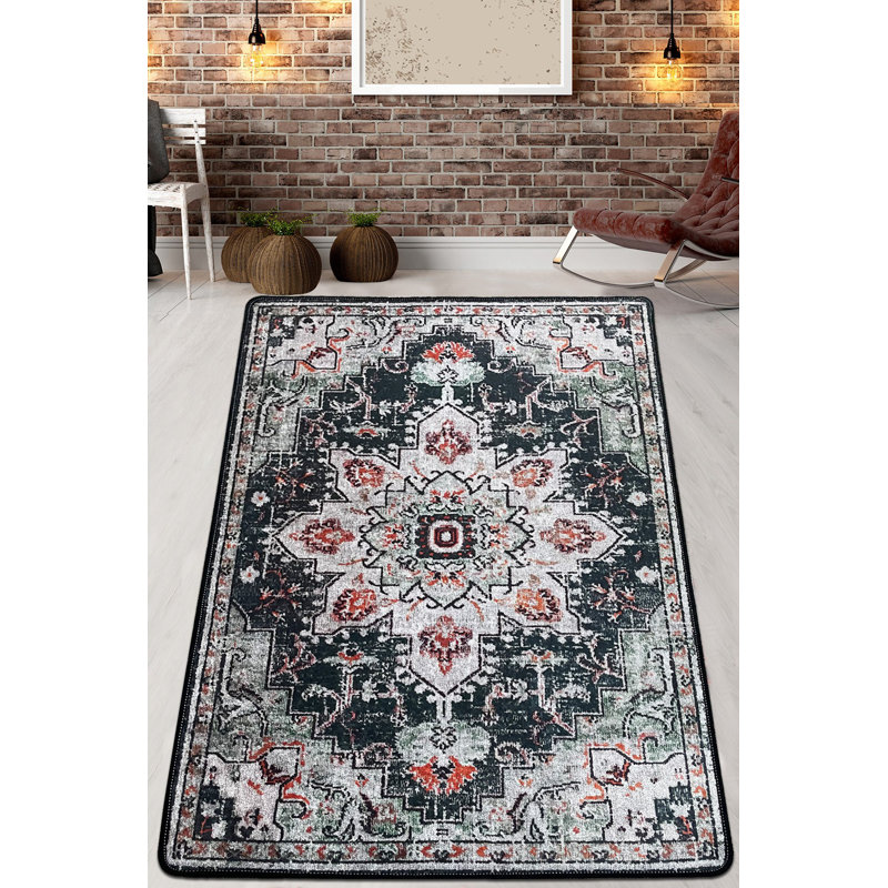 Tapis oriental rectangulaire noir / gris tissé à la machine, Rectangle 4 pi 11 po x 7 pi 10 po
