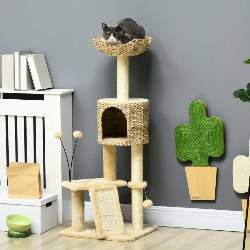 Arbre à chat pour chats curieux - 45 po avec poteaux à griffes, rampe, plateformes, lit en structure d'escalade beige d'intérieur