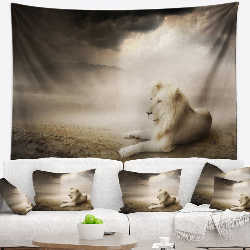 Tapisserie «King of Animals at Sunset», H 32 po x l 39 po