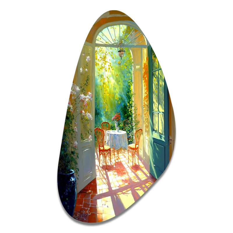 «Sunlight Bliss At The Cottage I» - art mural asymétrique en forme de chalet, H 31 po x l 17 po