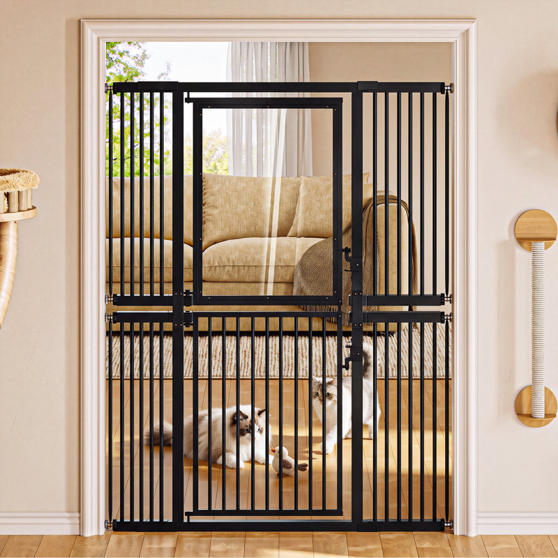 Barrière pour animaux de compagnie extra haute de 187 cm (73,6 po), largeur réglable de 75 à 131 cm (29,5 à 51,6 po), panneau supérieur transparent et barrière inférieure en métal, espacement étroit de 3,5 cm (1,37 po), montage par pression sans perçage, fermeture automatique