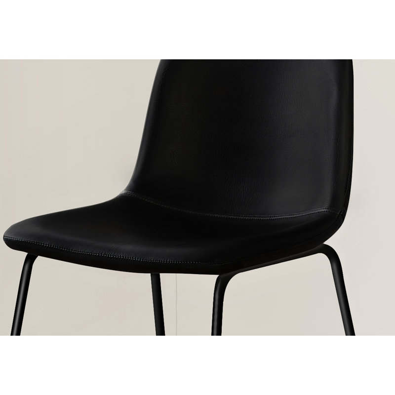 Chaise de bureau en similicuir noir pour travailler debout et efficacement avec un support en métal rembourré