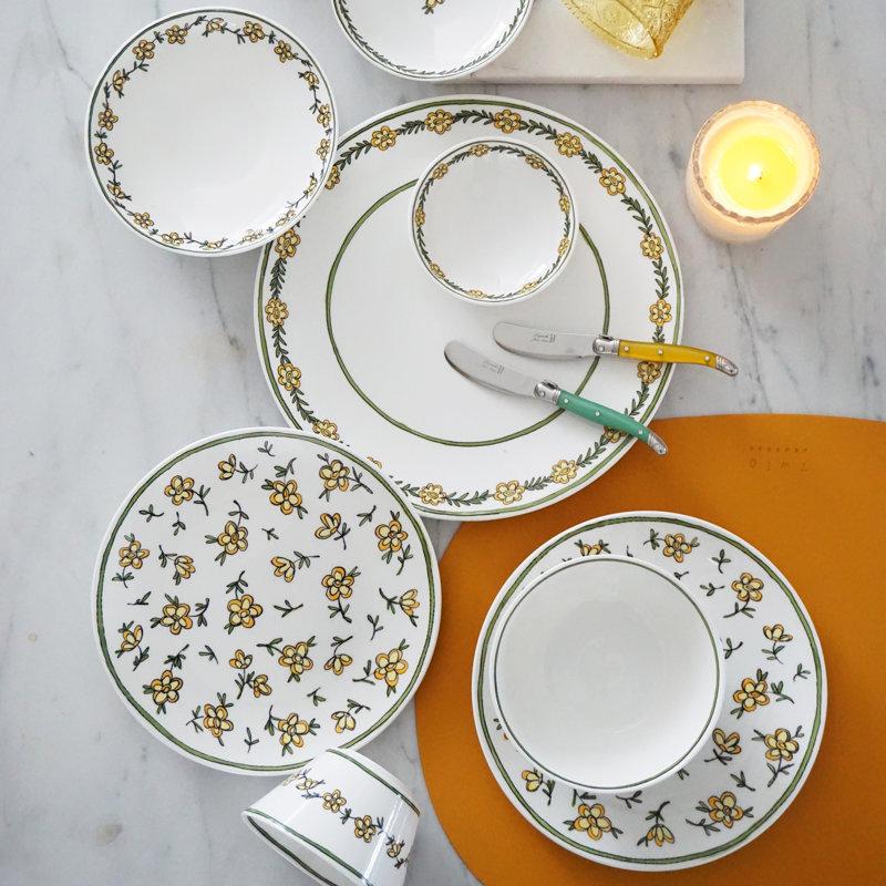 Daisy Chain 3 Piece Appetizer Plate Set