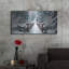  «Wooden Bridge In Snow Over River, Winter» par Rey Klimt, art mural en métal-580215508