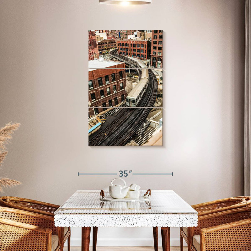 Sireci Chicago Train, 45" H x 28" W