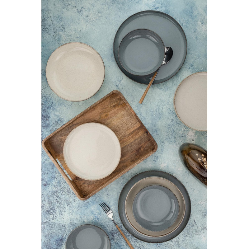Service de table (16 pièces)