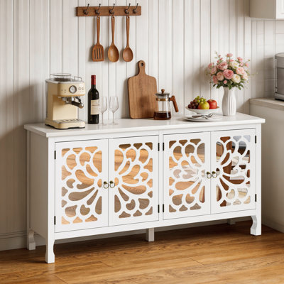 Buffet 63 "sculpté avec porte miroir