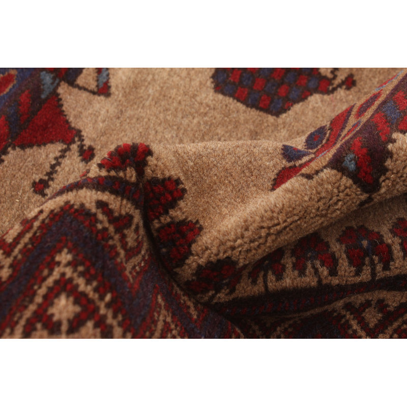 Tapis brun clair Rare War 6 pi 11 po x 9 pi 10 po