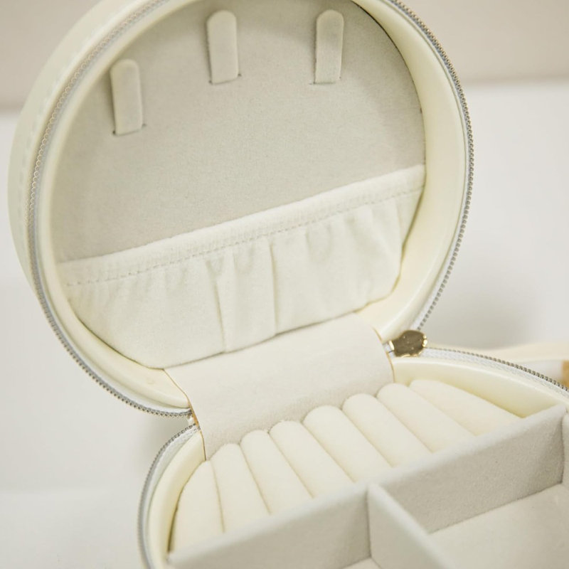 Jewellery Box For Travel - 4.5 Inch Spaci...