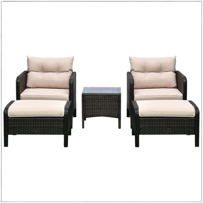 Ensemble de conversation pour patio 5 pièces en osier rotin avec 2 chaises rembourrées, 2 repose-pieds et table basse en verre trempé