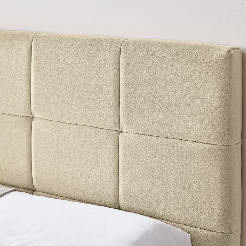 Full Daybed With Velvet Cover And - Comfortable For Bedroom Living Room, Beige In A Relaxing, Beige