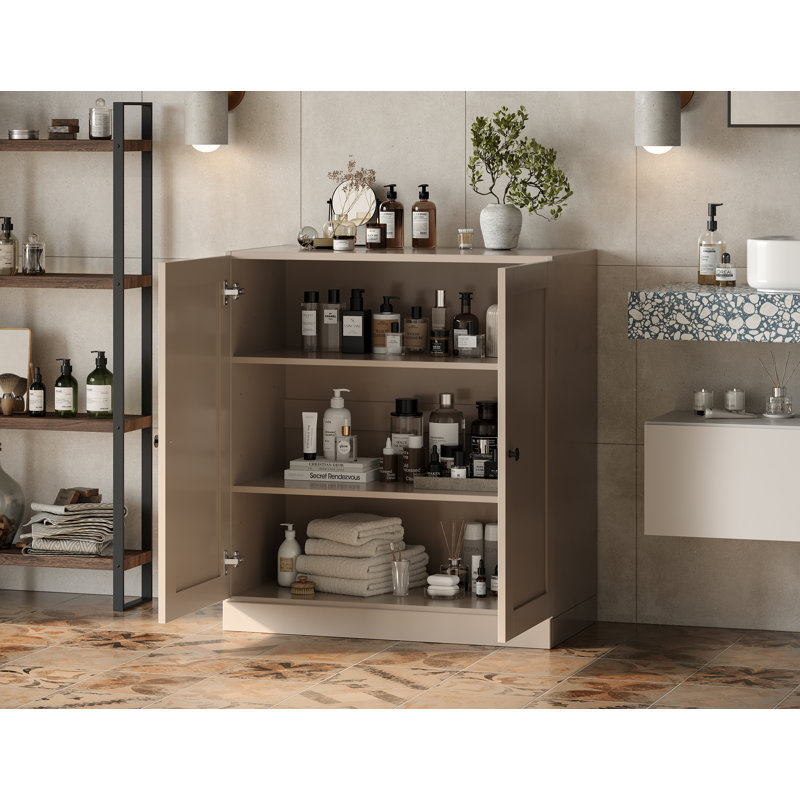 Armoire de rangement de salle de bain 32 po avec portes Shaker et tablettes réglables Palace Imports, Beige