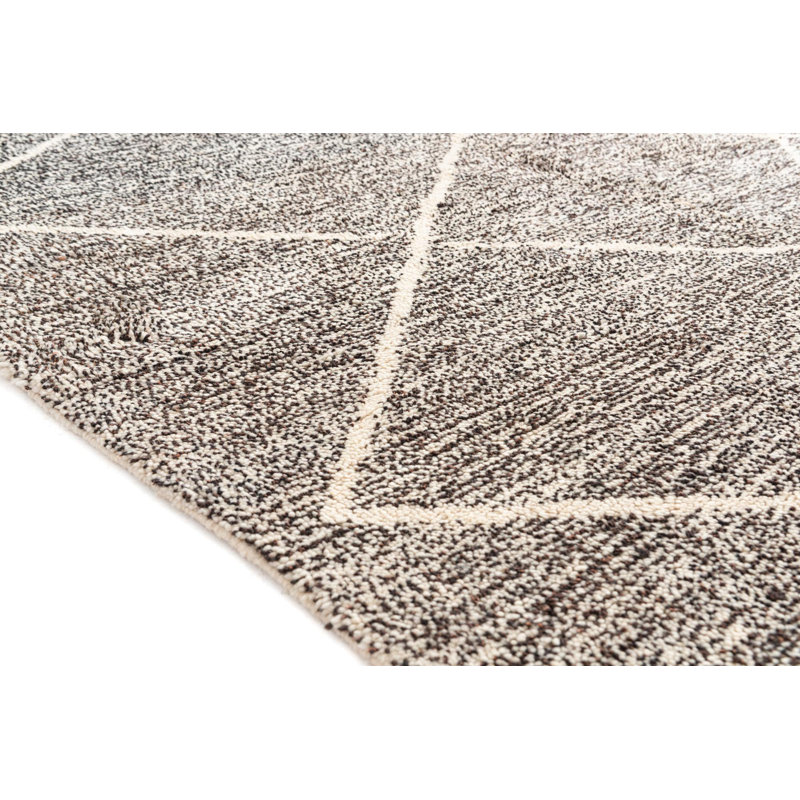 Tapis noir et blanc Kalmanovitz