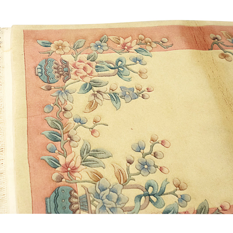 High-Quality Hand-Knotted Ivory And Peach Area Rug