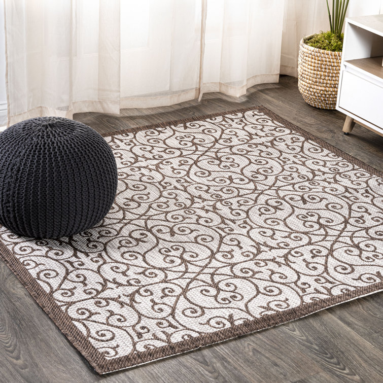 Haggerty Vintage Filigree Textured Weave Taupe/Espresso Indoor/Outdoor Rug